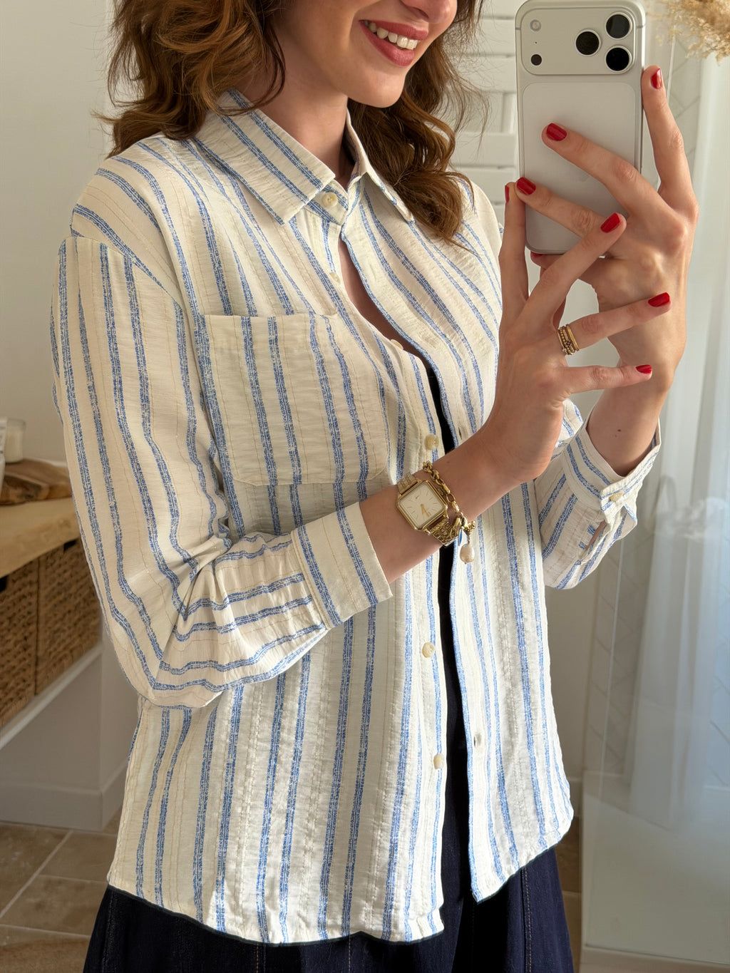 Chemise rayée coupe classique – Élégance décontractée