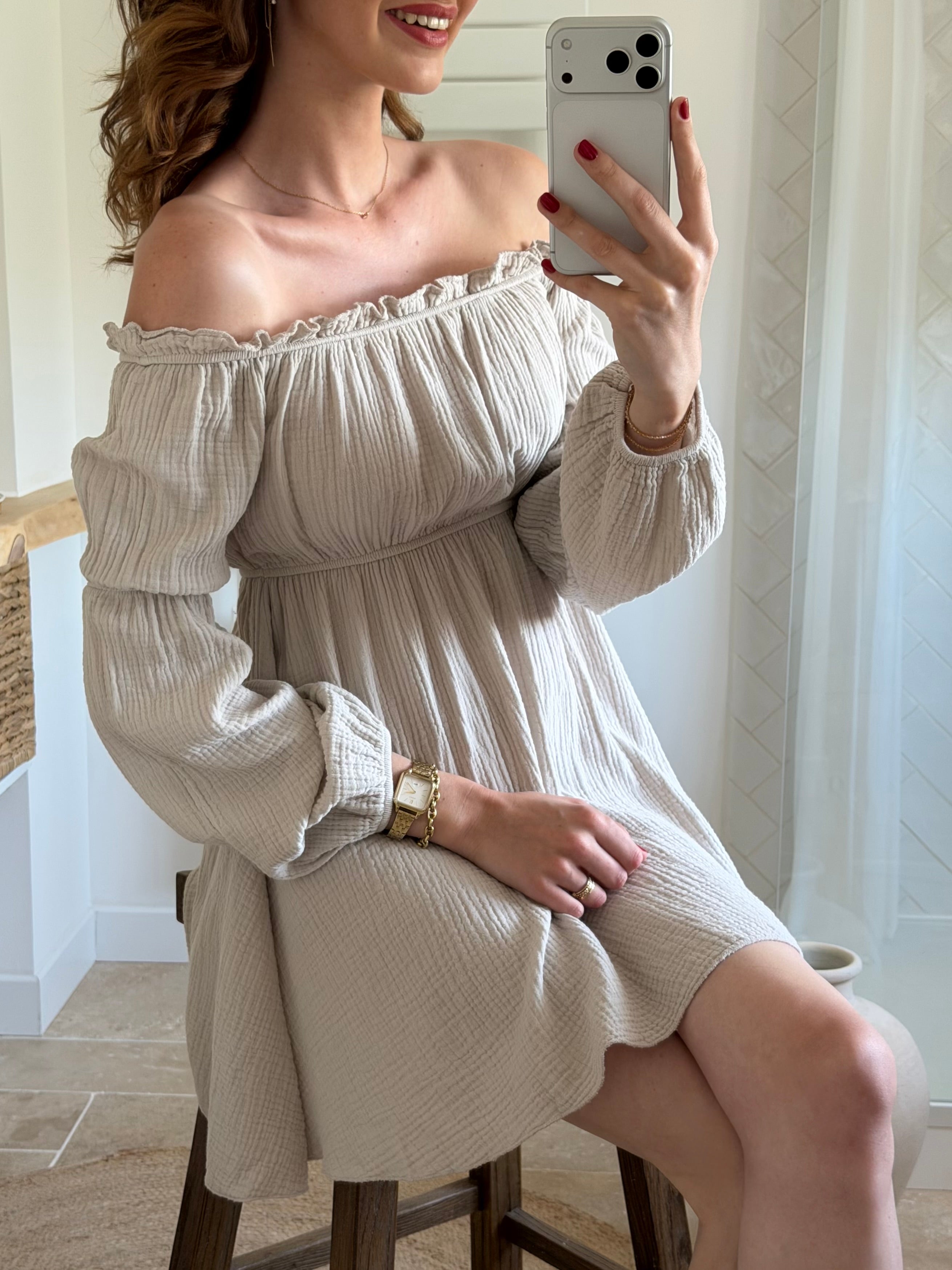 Robe courte épaules dénudées - Beige