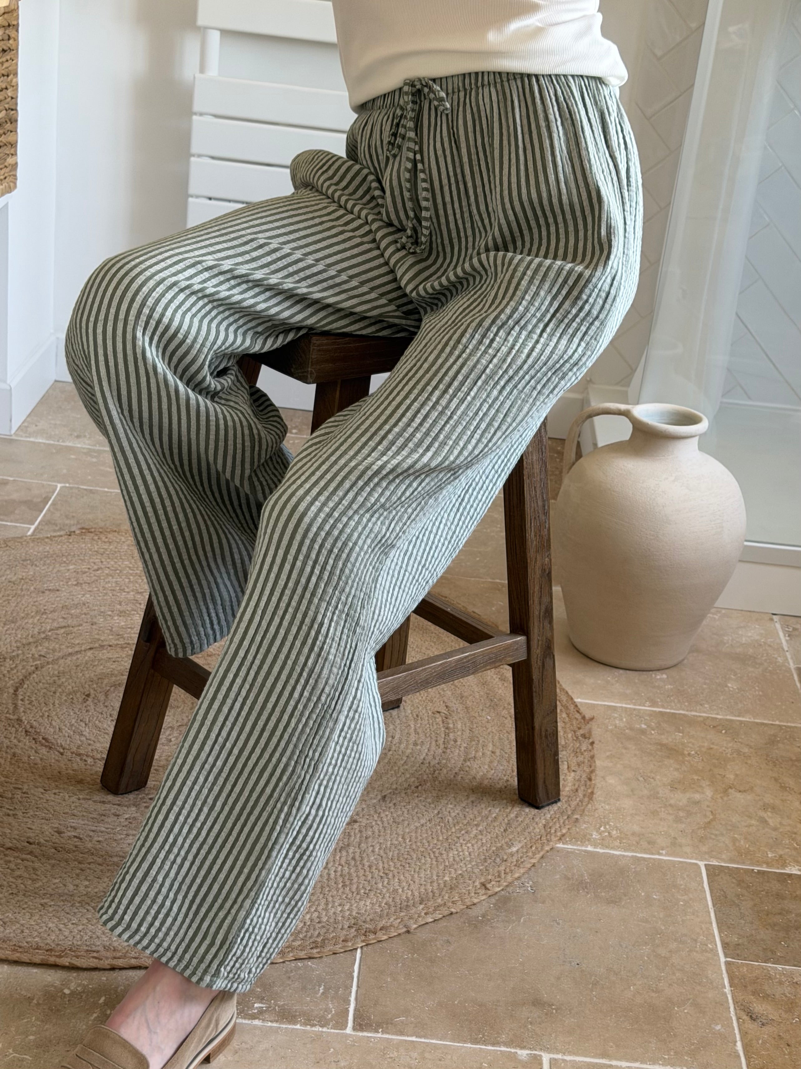 Pantalon rayé en gaze de coton - Kaki