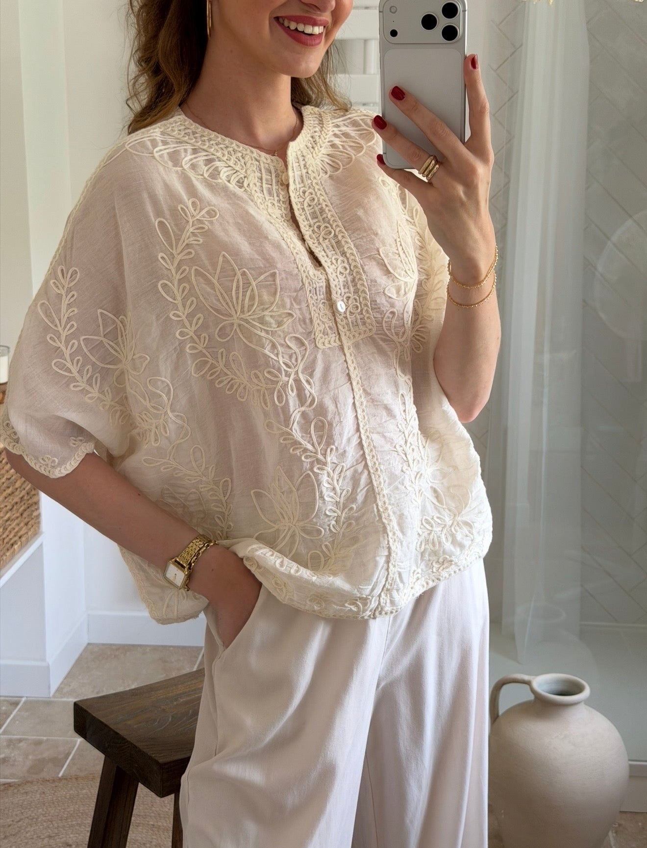 Blouse en broderie florale