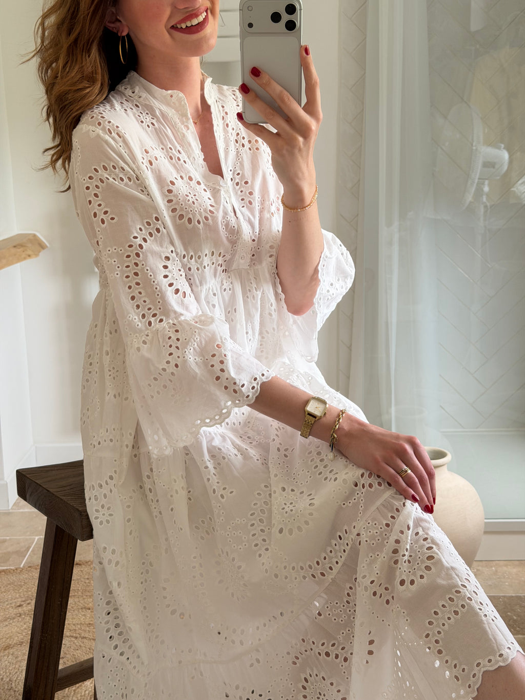 Robe longue en broderie anglaise