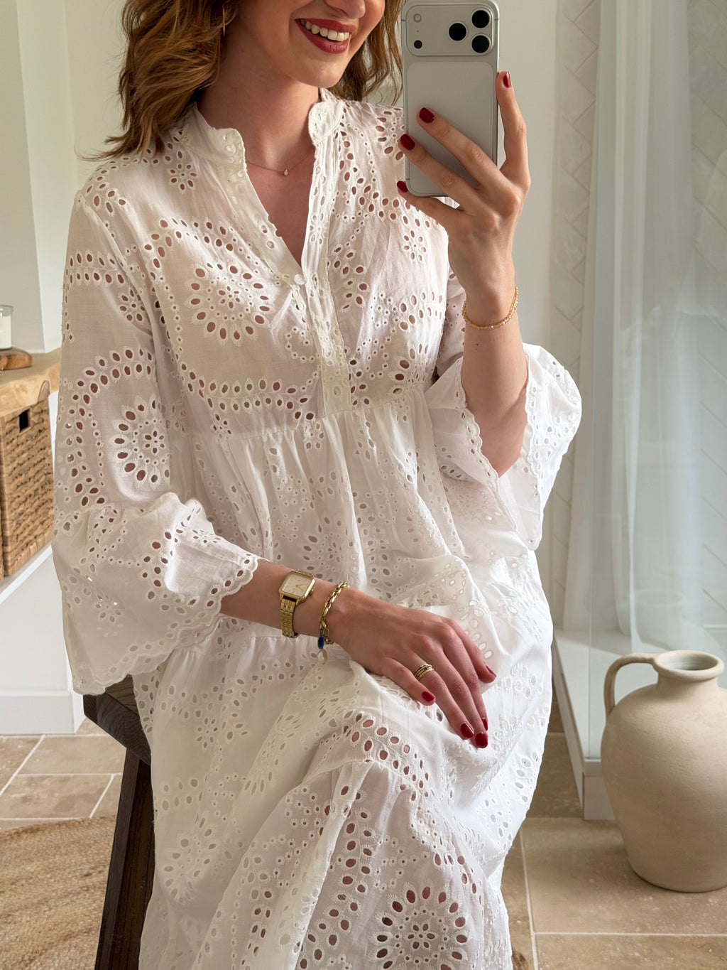Robe longue en broderie anglaise